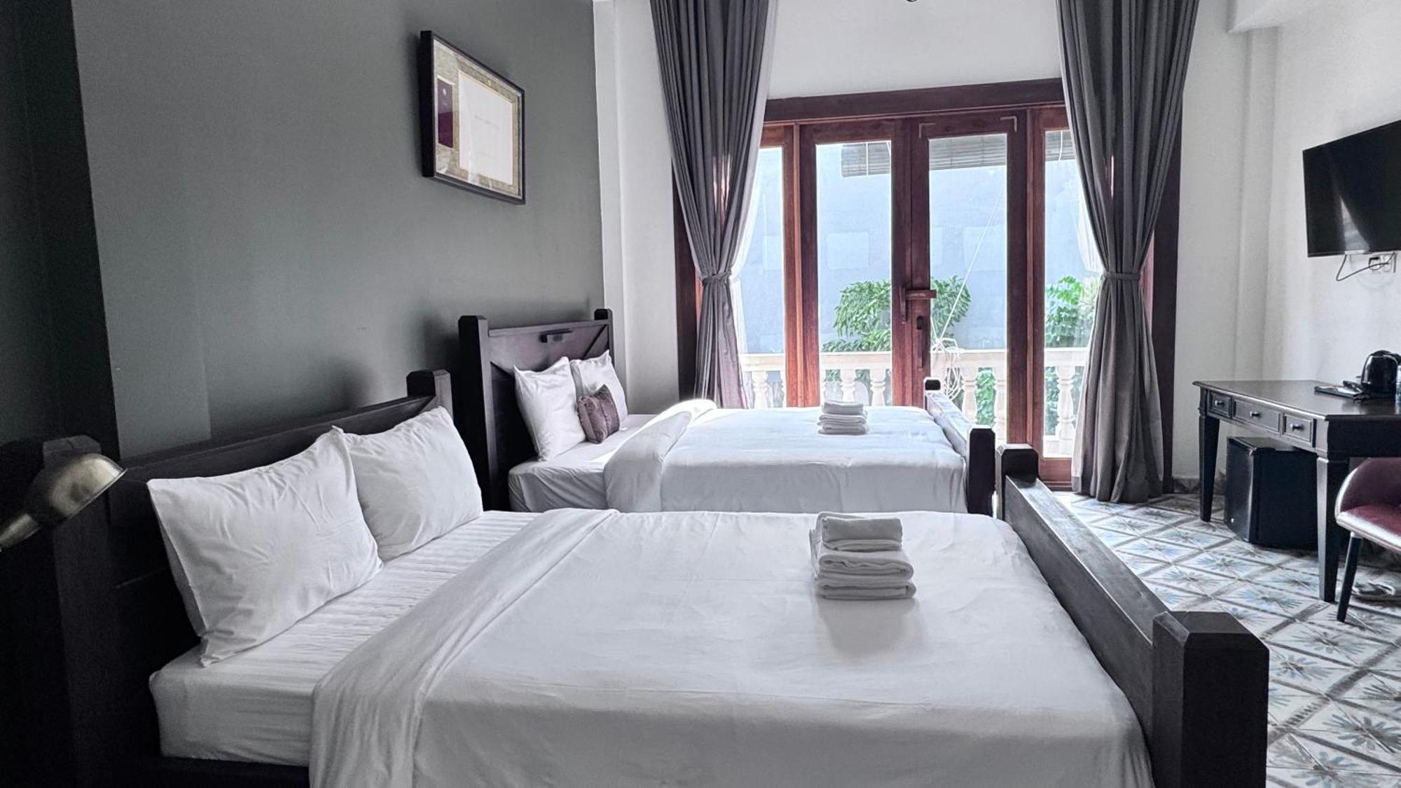 Hotel The J Break Boutique Kampot Exterior foto